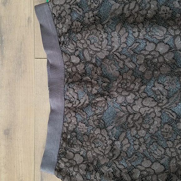 Loft Grey Lace Pencil Skirt - Picture 5 of 12